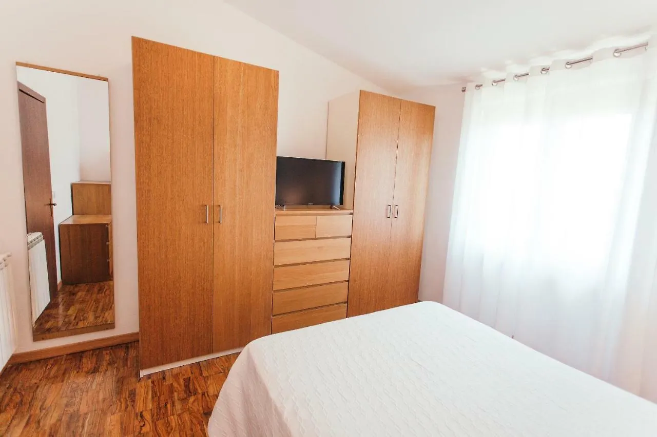 Appartamento Domus Leonardo-Private Free Parking Fiumicino