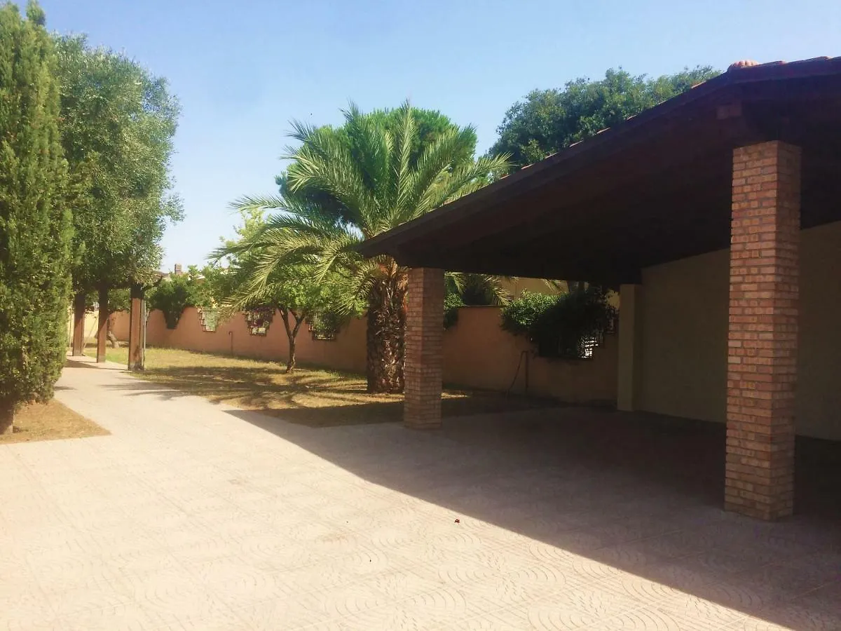 Appartamento Domus Leonardo-Private Free Parking Fiumicino
