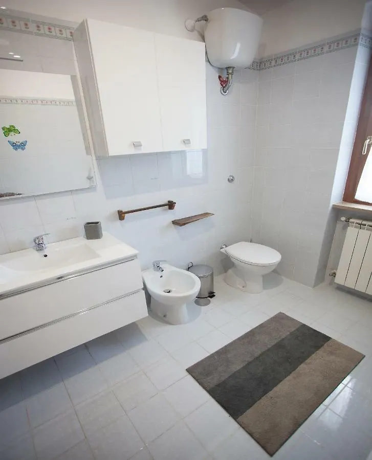 Appartamento Domus Leonardo-Private Free Parking Fiumicino
